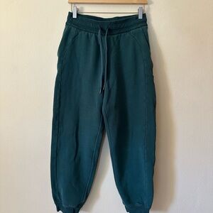 Lululemon joggers
